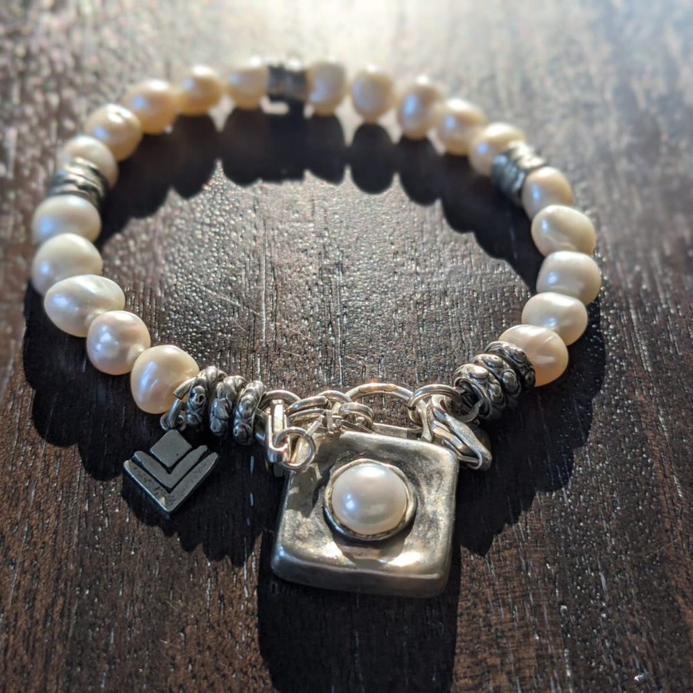 Silpada Sterling Silver Freshwater Pearl Bracelet - Picture 8 of 11